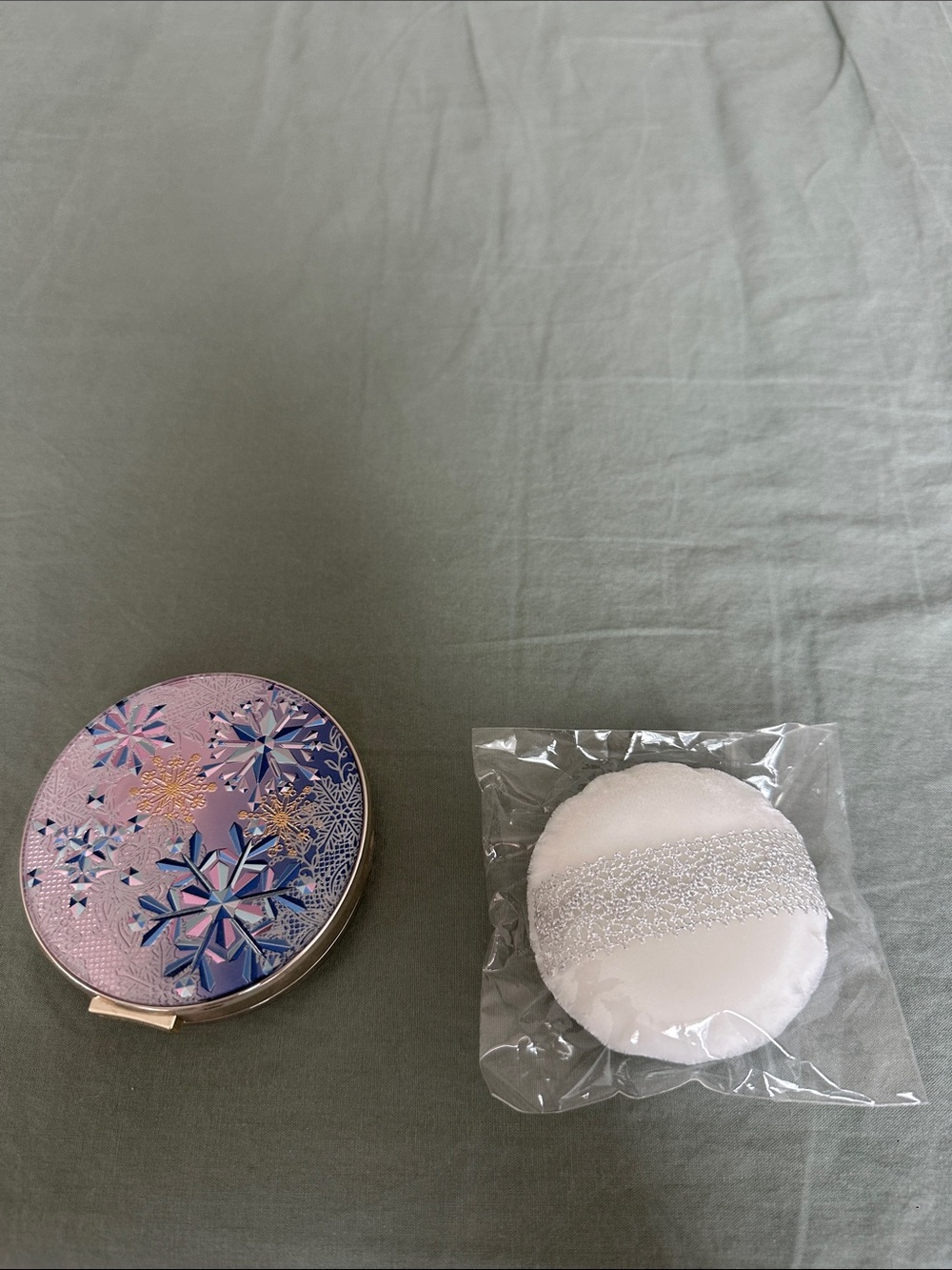 RARE Shiseido Snow Beauty Brightening Powder 25g ❄️ New Puff Included